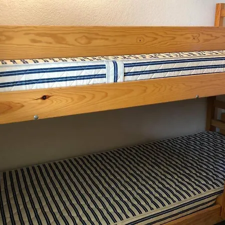 3 Pieces Avec Piscine Face A La Apartman