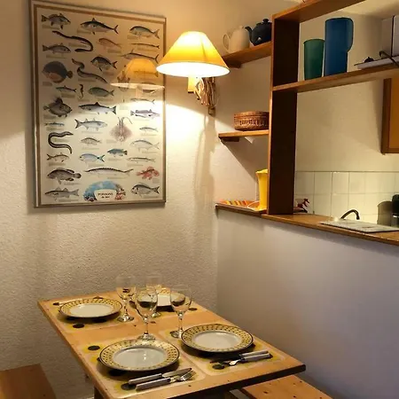 Apartman 3 Pieces Avec Piscine Face A La *