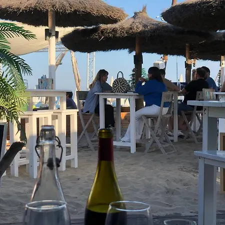 3 Pieces Avec Piscine Face A La * Agde