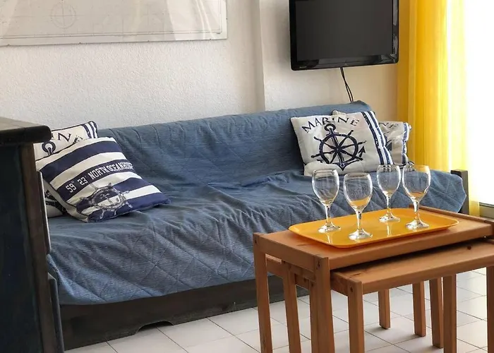 3 Pieces Avec Piscine Face A La Apartment Agde